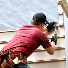 Siding Removal and Disposal in Beachwood, OH